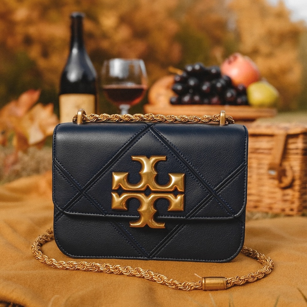 NEW Tory Burch Eleanor Tory Navy Quilted Leather Small Shoulder/Crossbody Bag